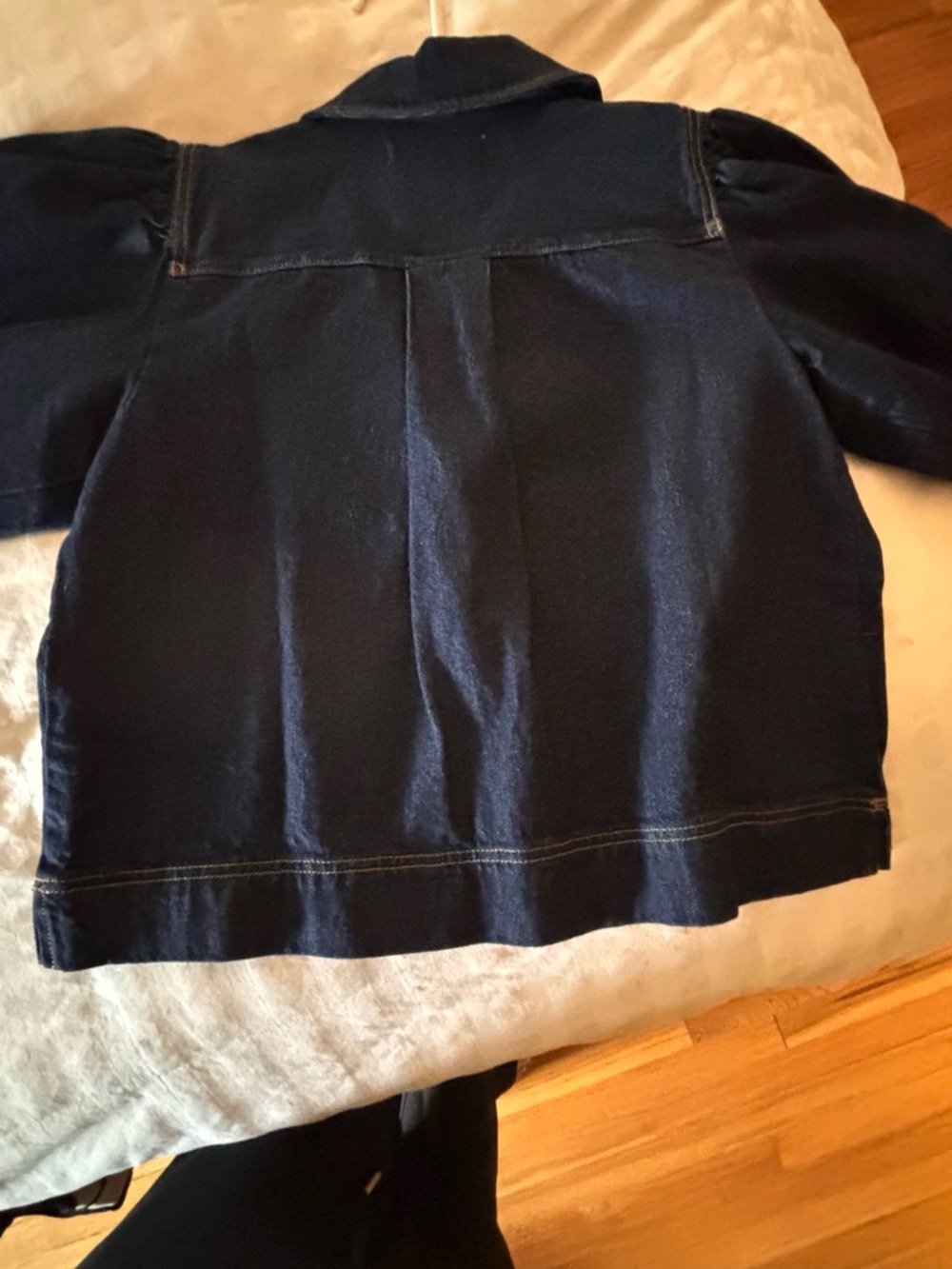 LOFT Dark Indigo Denim top. Never worn! - Picture 4 of 5